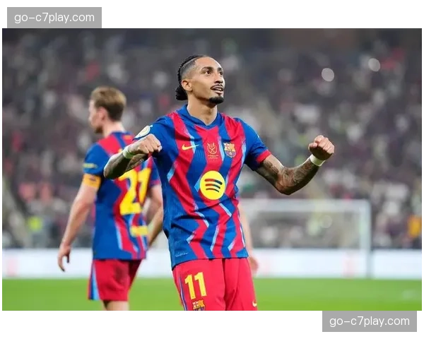 巴塞罗那4-2战胜巴伦西亚,拉菲尼亚两射一传 巴塞罗那4-2战胜巴伦西亚,拉菲尼亚两射一传